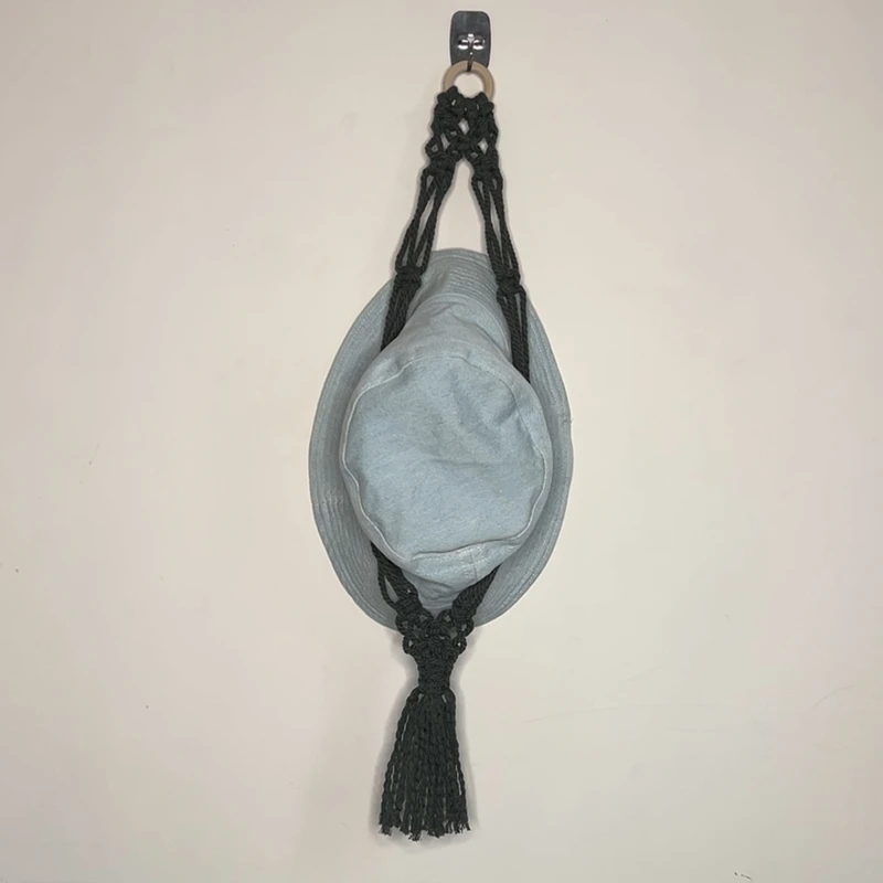 نگهدارنده کلاه مکرومه دیواری دست ساز مدل mcrks